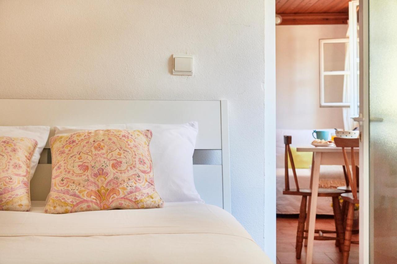 Light Filled Apartment Near Chiado, By Timecooler 리스본 외부 사진
