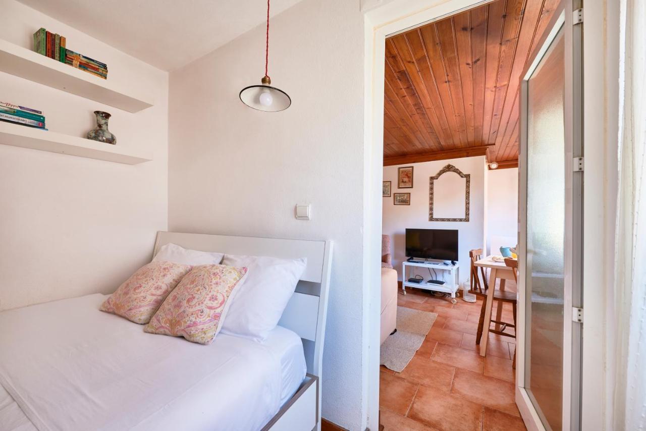 Light Filled Apartment Near Chiado, By Timecooler 리스본 외부 사진