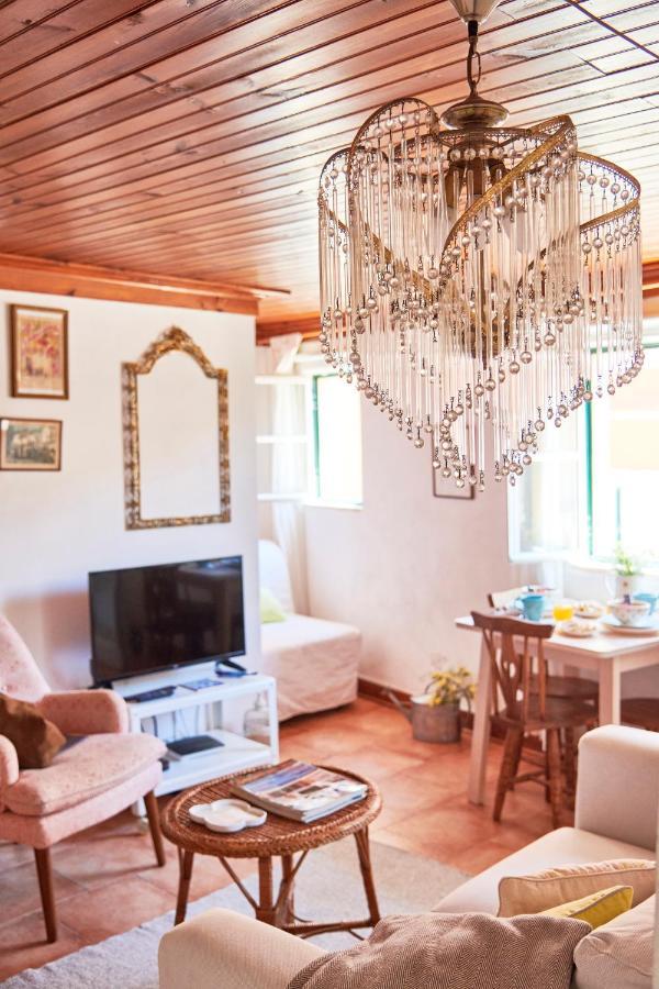 Light Filled Apartment Near Chiado, By Timecooler 리스본 외부 사진