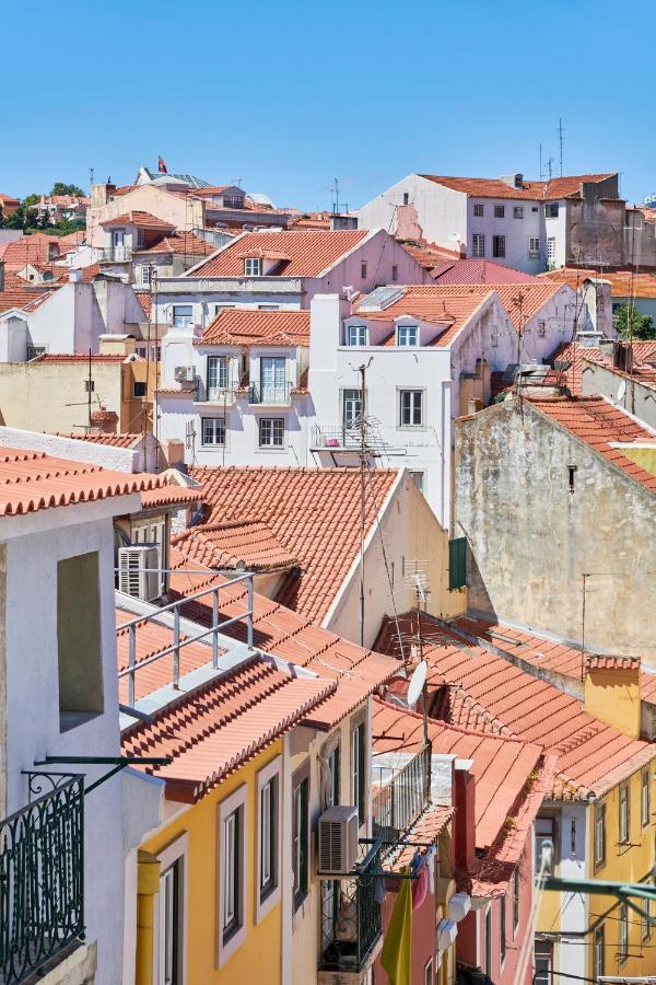 Light Filled Apartment Near Chiado, By Timecooler 리스본 외부 사진
